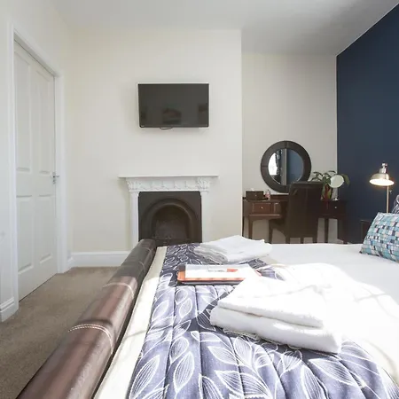 Bed & Breakfast Rosslyn House