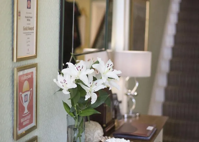 Bed & Breakfast Rosslyn House *