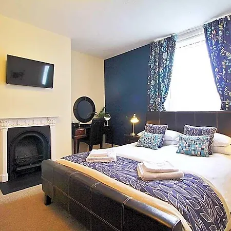فندق مبيت وإفطار Rosslyn House ويتبي