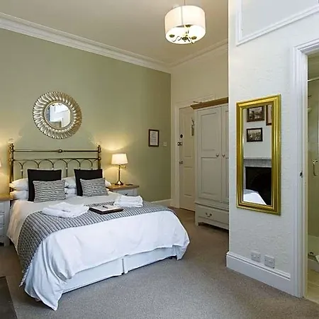 Rosslyn House فندق مبيت وإفطار ويتبي