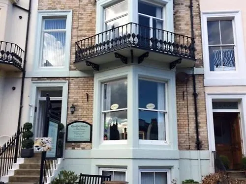 Rosslyn House Whitby